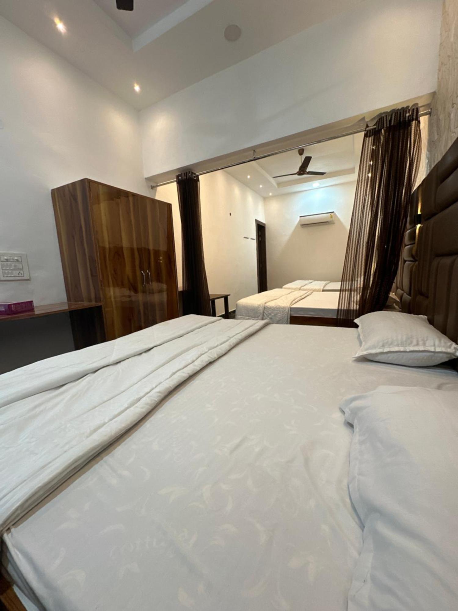 The Bubbles Bed and Breakfast Amritsar Eksteriør billede